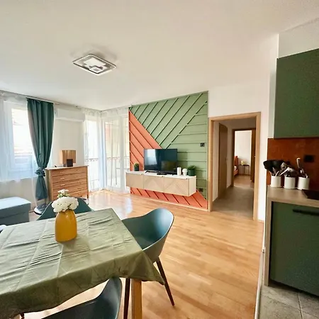 Akac W Terrace I Freeparking * Budapesta